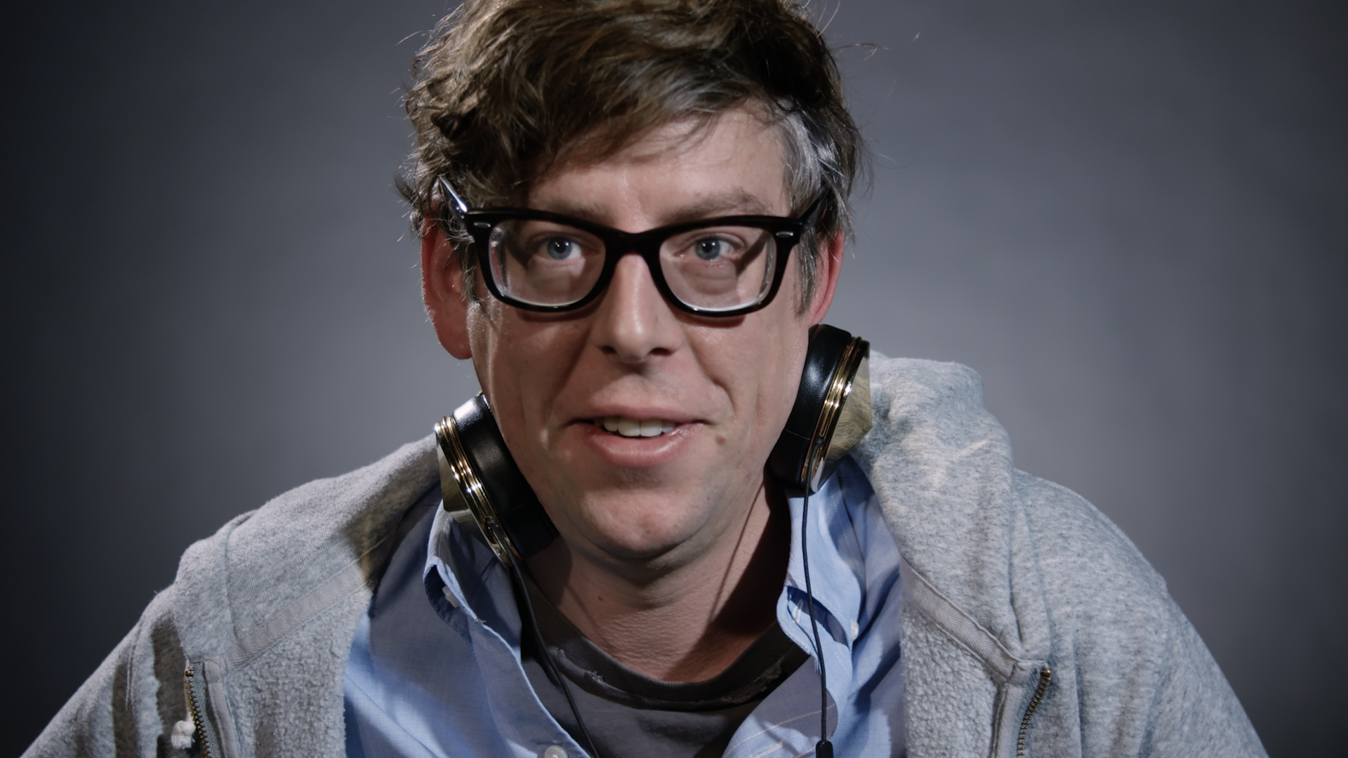 When you look up and notice Patrick Carney is in front of you at Starbucks  : r/TheBlackKeys
