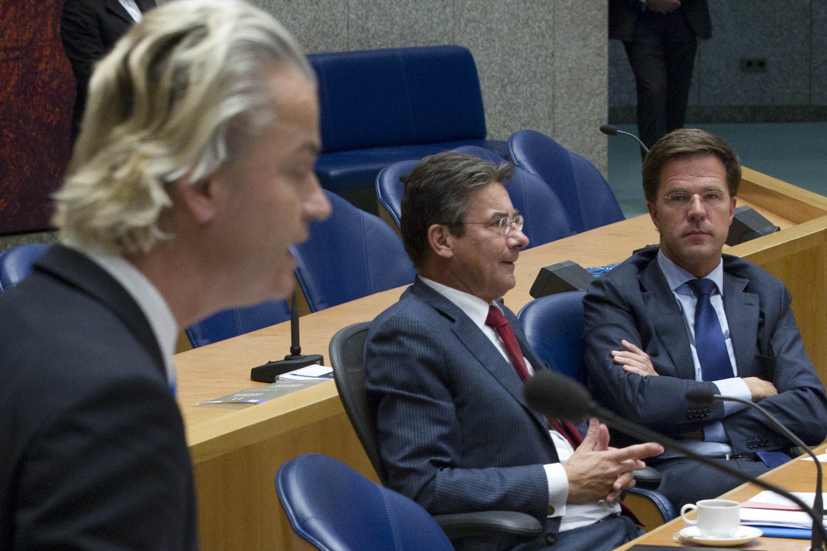 Dutch Prime Minister releases an open letter wooing right-wing voters ...