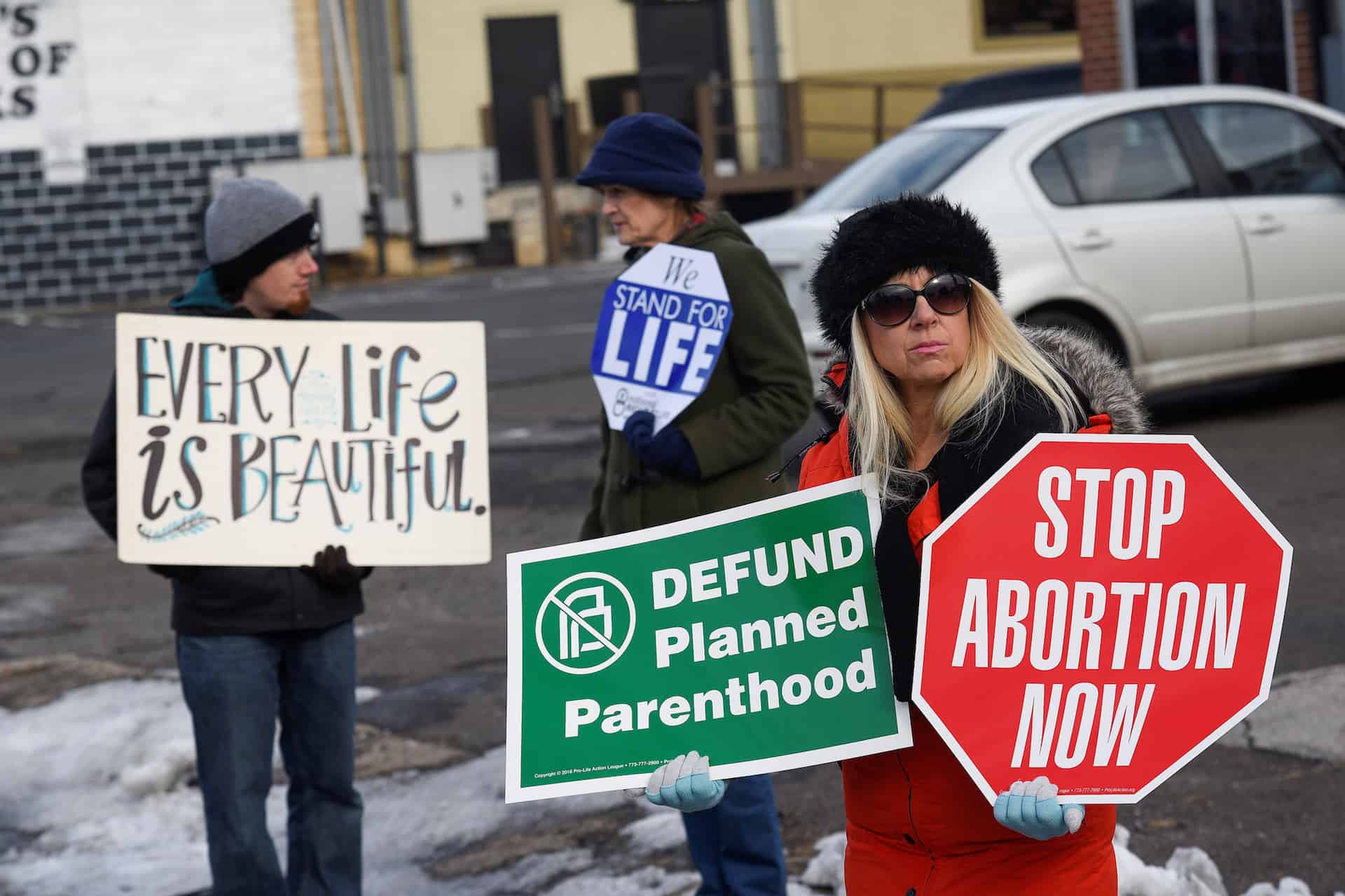 How Much Defunding Planned Parenthood Would Actually Cost VICE News